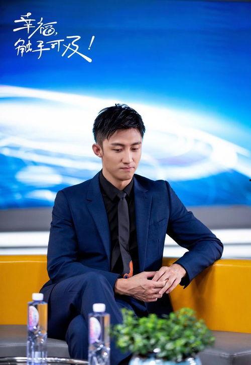 爆料黄景瑜酒量视频,海量还是不胜酒力? 第2张 爆料黄景瑜酒量视频,海量还是不胜酒力? 第2张